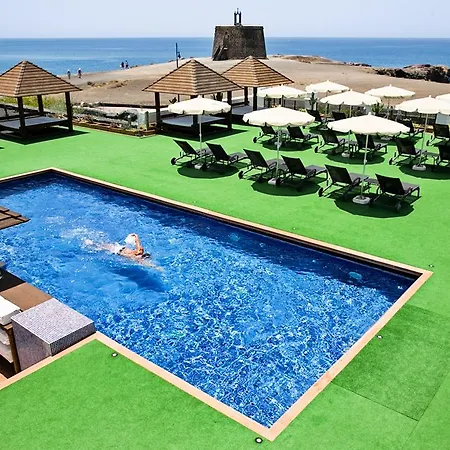 Resort Livvo Volcan Lanzarote Playa Blanca (Lanzarote)
