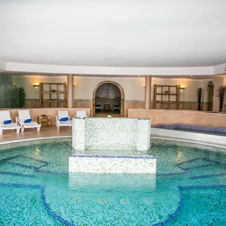 리조트 Livvo Volcan Lanzarote 5*