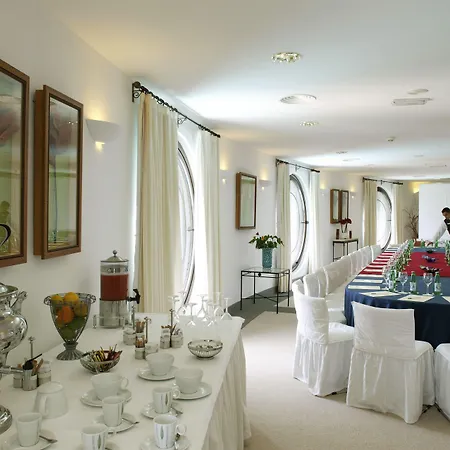 리조트 Livvo Volcan Lanzarote 5*