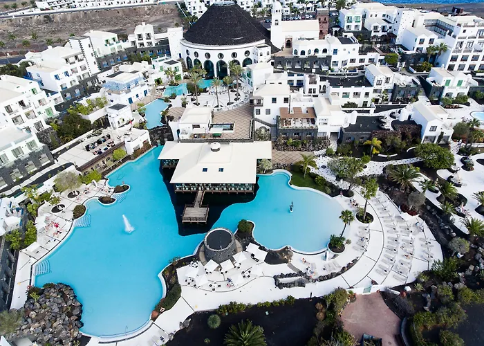 Курортный комплекс Livvo Volcan Lanzarote Коста Бланка