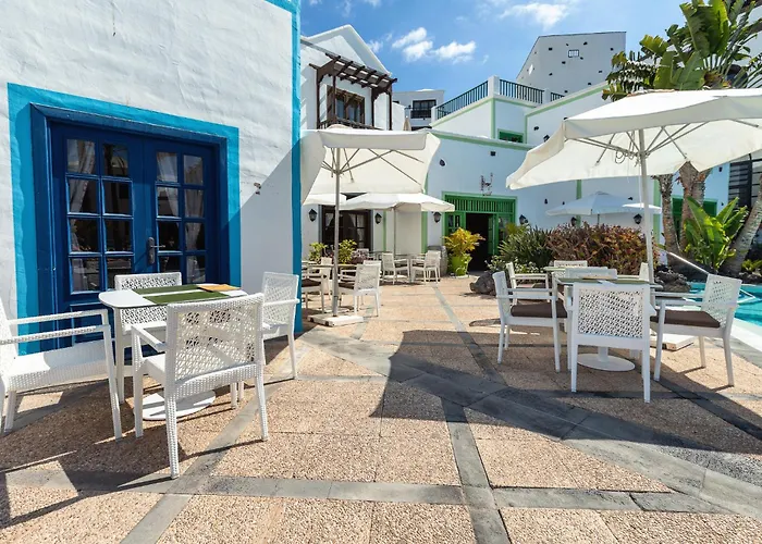 Livvo Volcan Lanzarote Курортный комплекс 5*