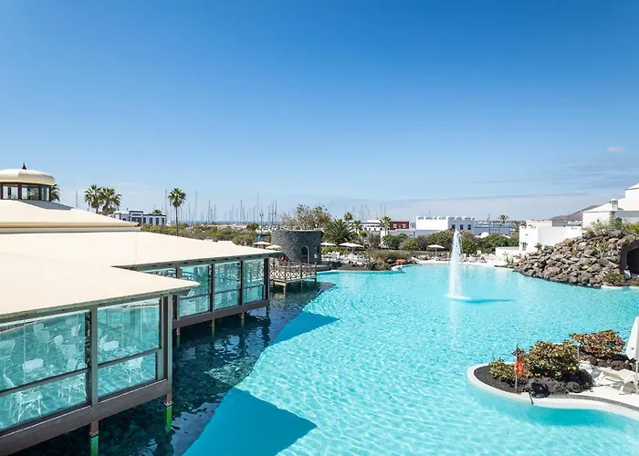 Курортный комплекс Livvo Volcan Lanzarote Коста Бланка