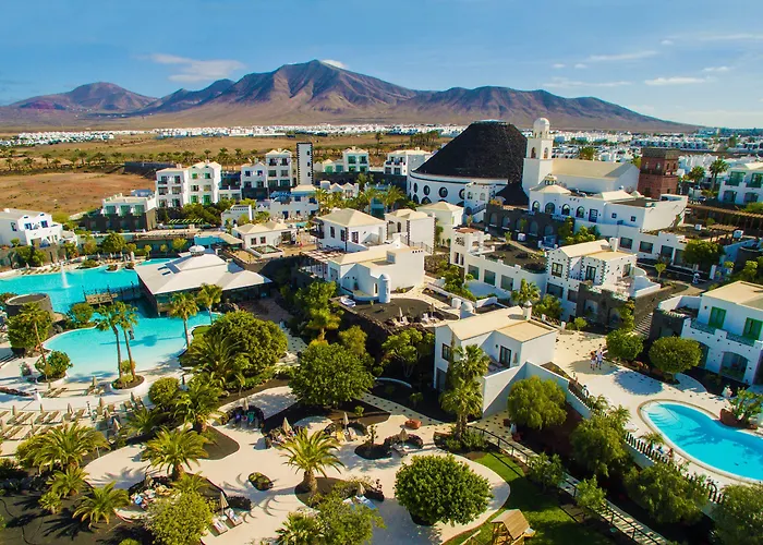 Livvo Volcan Lanzarote Курортный комплекс 5*