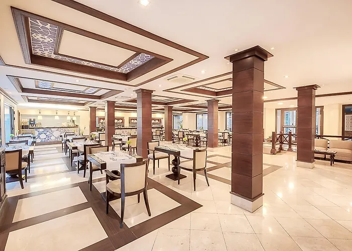 Курортный комплекс Livvo Volcan Lanzarote 5*